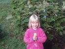 Filename=Planting 186-R-dft-c.jpg
Filesize=94KiB
Dimensions=600x450
Date added=Nov 06, 2005 Planting 186-R-dft-c.jpg